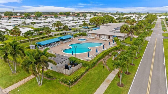 Building Photo - 5656 Via Delray Blvd
