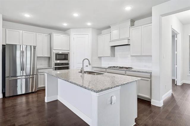 Building Photo - 1404 Brent Knoll Dr