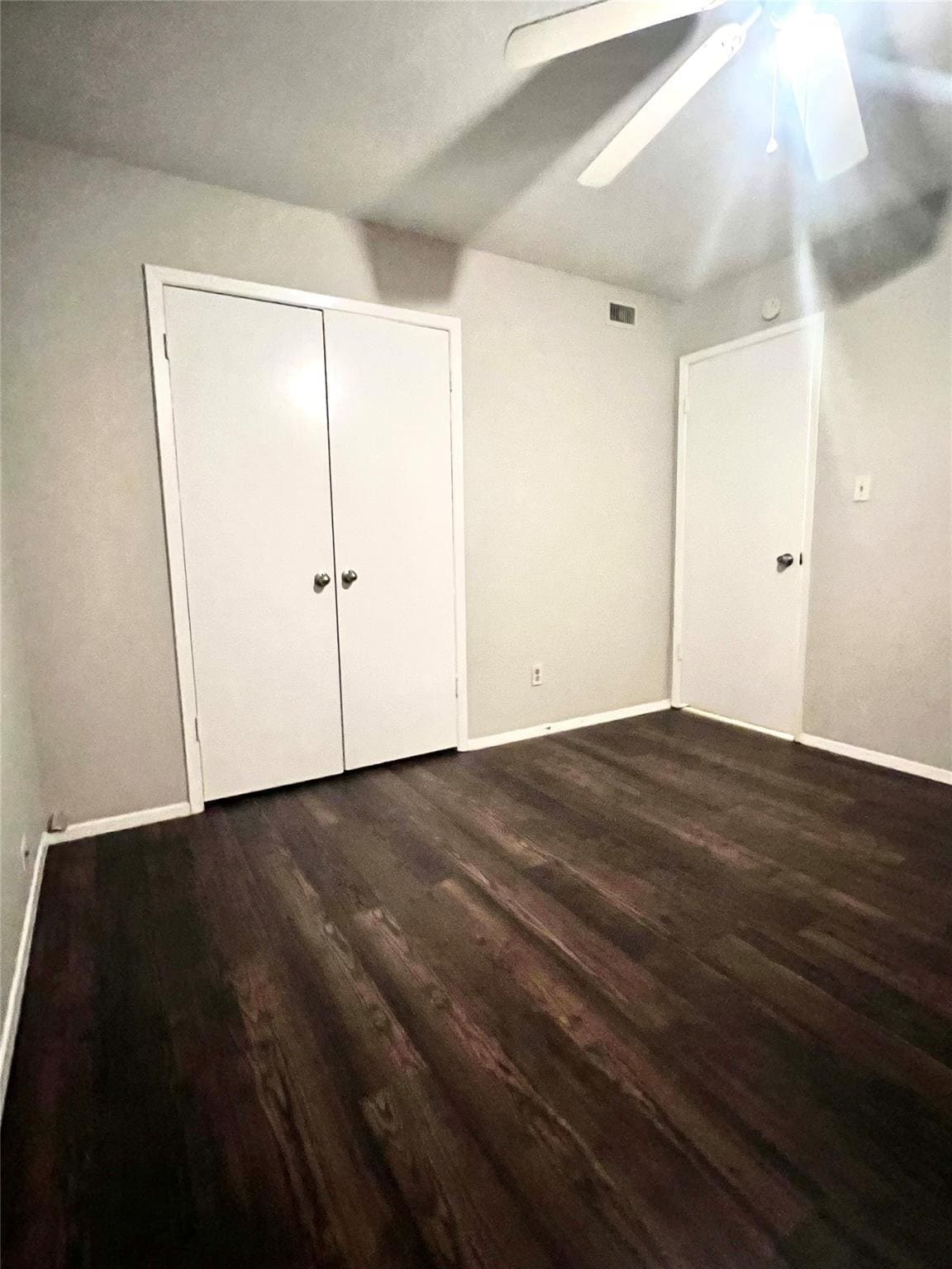 Building Photo - 119 Lazy Ln