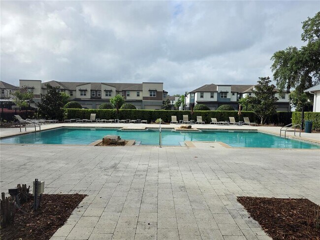 Building Photo - 2372 Shadowland Lp