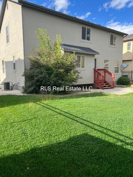 Building Photo - 4043 Cimarron