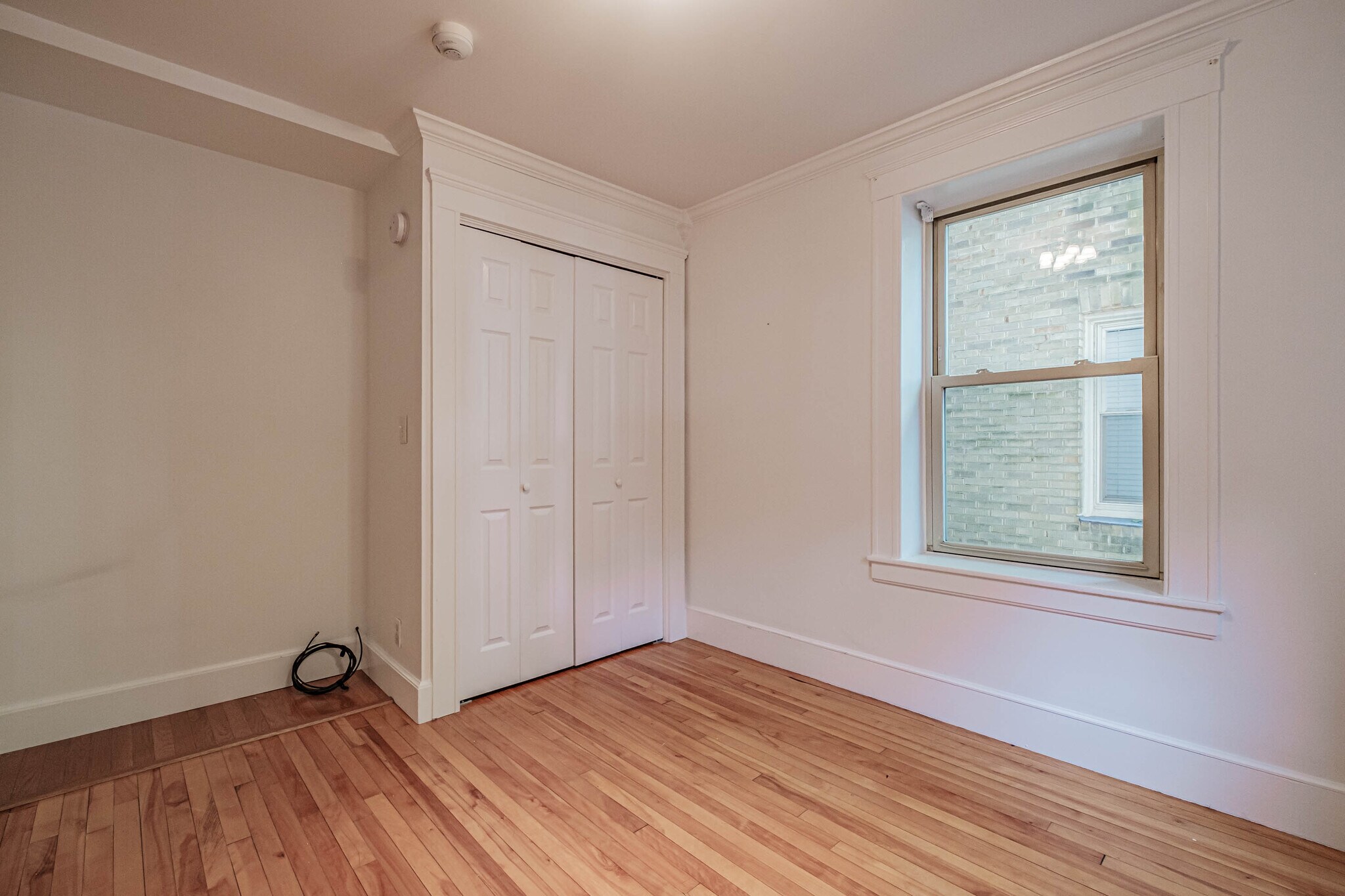 Building Photo - 197 Pine St