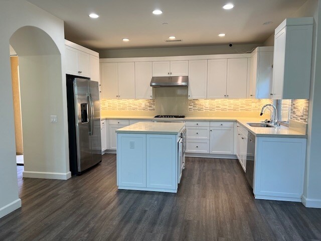 Building Photo - 177 Augustine