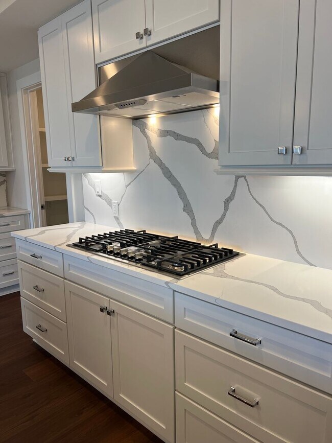 Building Photo - Luxury Coastal Living - The Charles - Deep Water Views