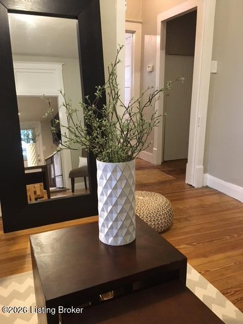 Building Photo - 3903 Kennison Ave