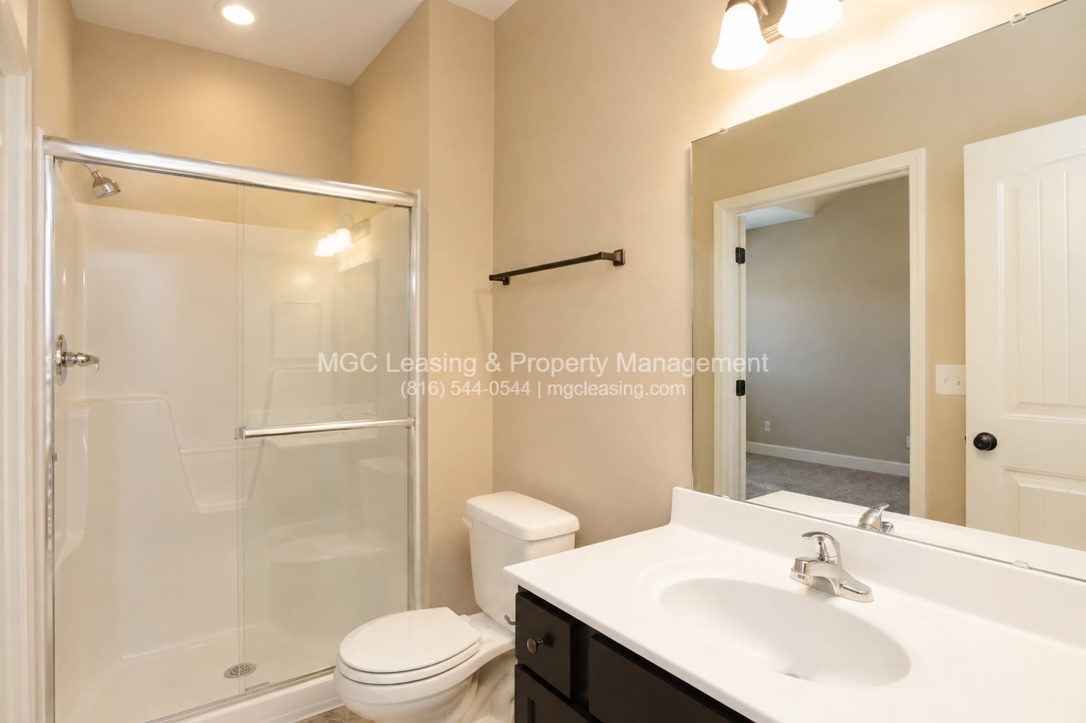 Building Photo - 2165 SW Timbertrace Ln