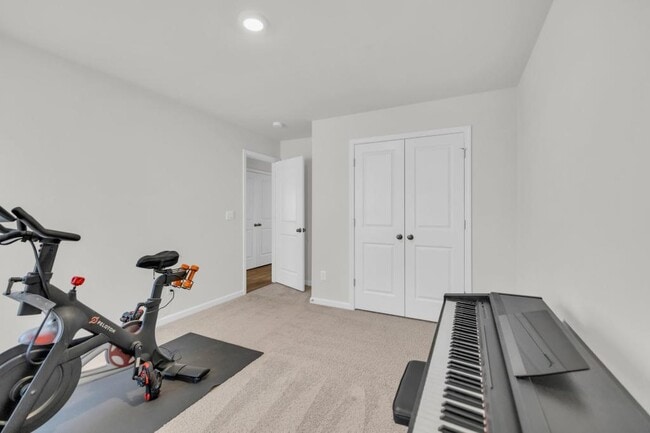 Building Photo - 116 Antler Crk Ln