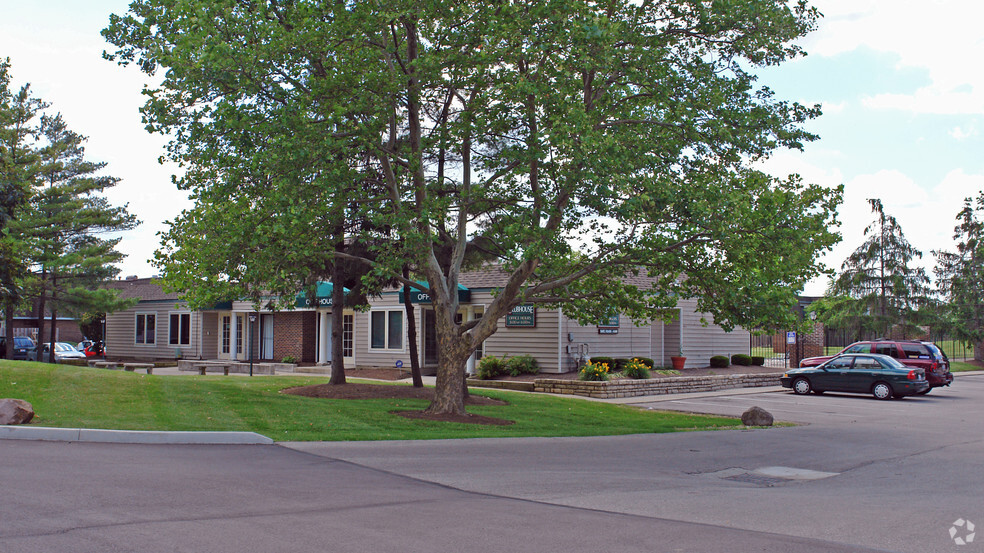 Building Photo - Miamisburg by the Mall