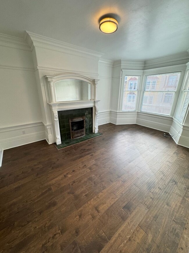 Building Photo - 1020-1024 Leavenworth Street