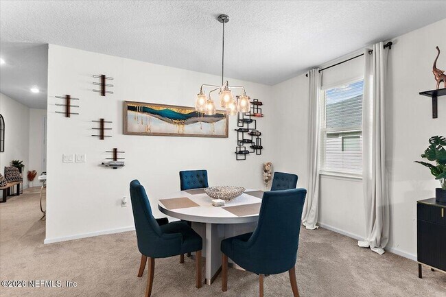 Building Photo - 595 Wild Rose Ln