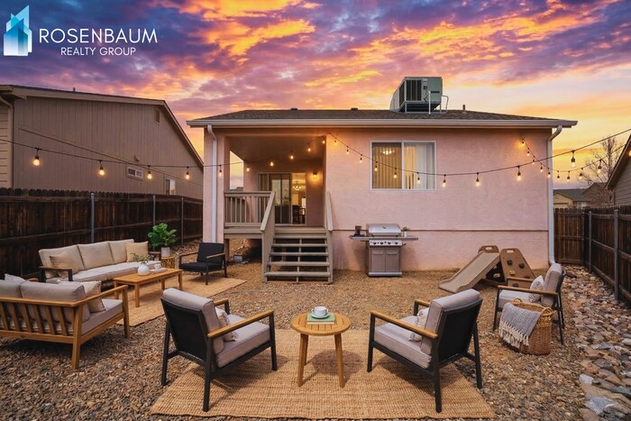 Building Photo - 8415 E Leigh Dr