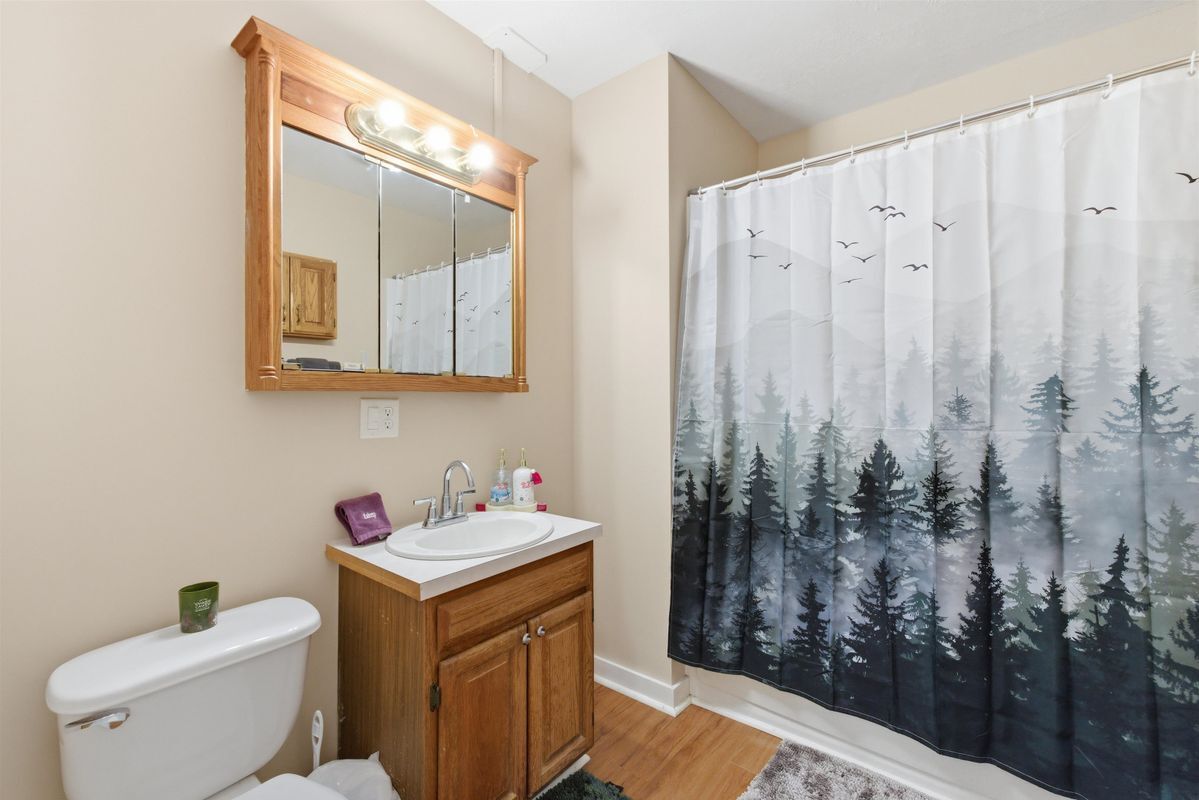 Building Photo - 51 Pollard, 4