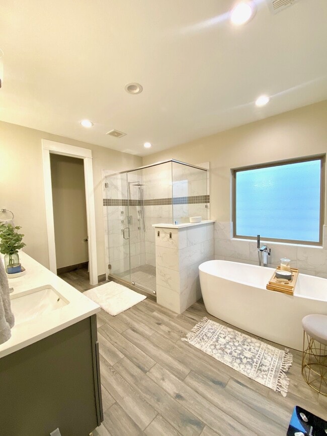 Building Photo - 1711 Freeman St