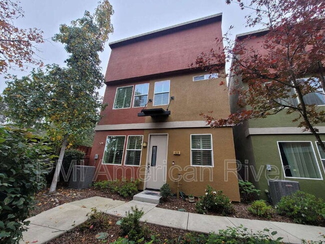 Primary Photo - 828 Cadmium Ct