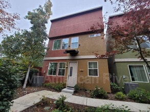 Building Photo - 828 Cadmium Ct