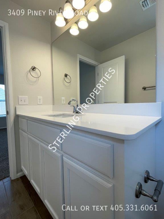 Building Photo - 3409 Piney River Dr