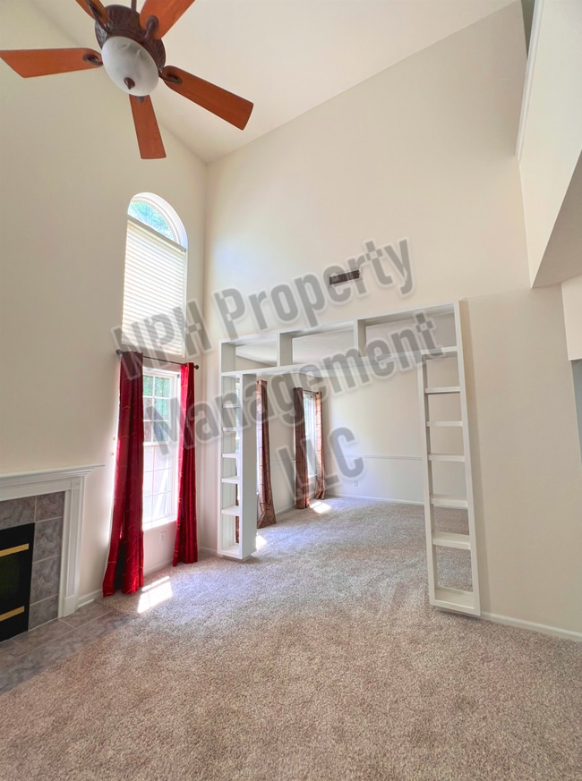 Building Photo - 11726 Kingwood Ct