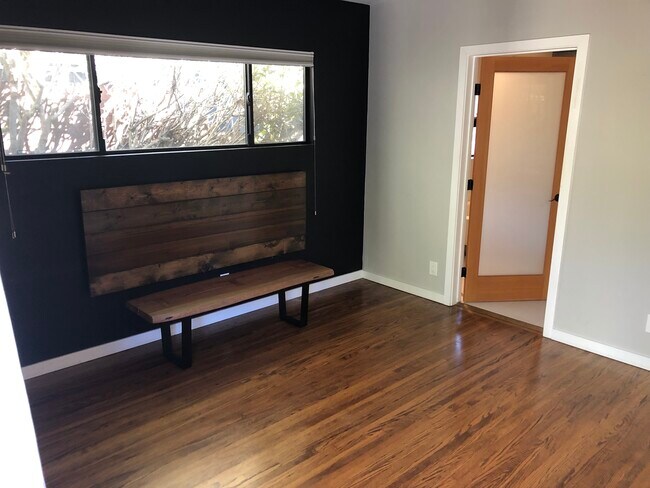 Building Photo - 1103 Harrison Ave