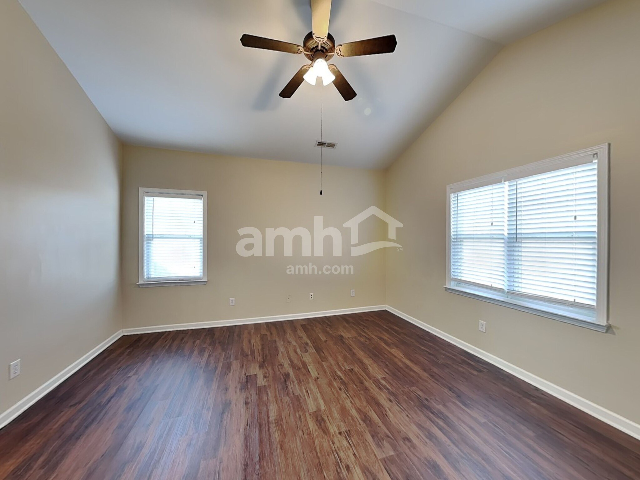 Building Photo - 7610 Rolling Meadows Ln