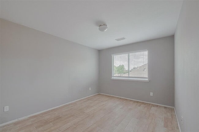 Building Photo - 9926 Myrtle Field Ln
