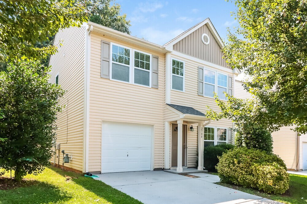 Building Photo - 2708 Bramble Ridge Ct