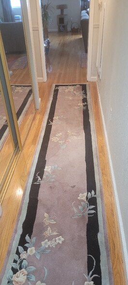 Building Photo - 5991 Howell Dr