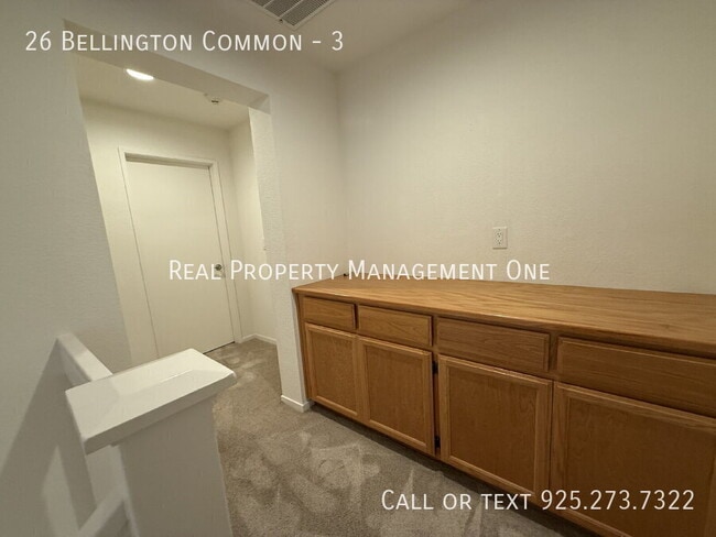 Building Photo - 26 Bellington Common