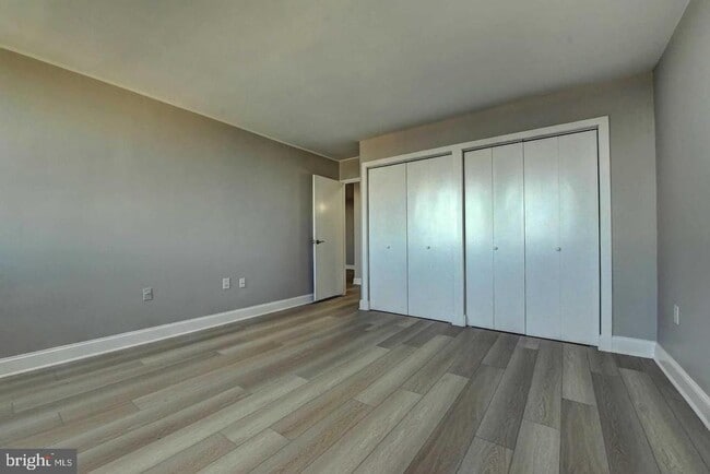 Building Photo - 801 N Pitt St
