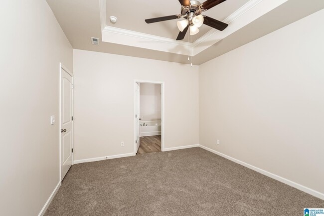 Building Photo - 5630 Post Oak Trl