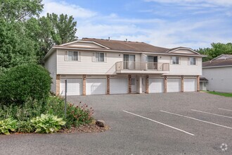 Building Photo - Parkview Manor
