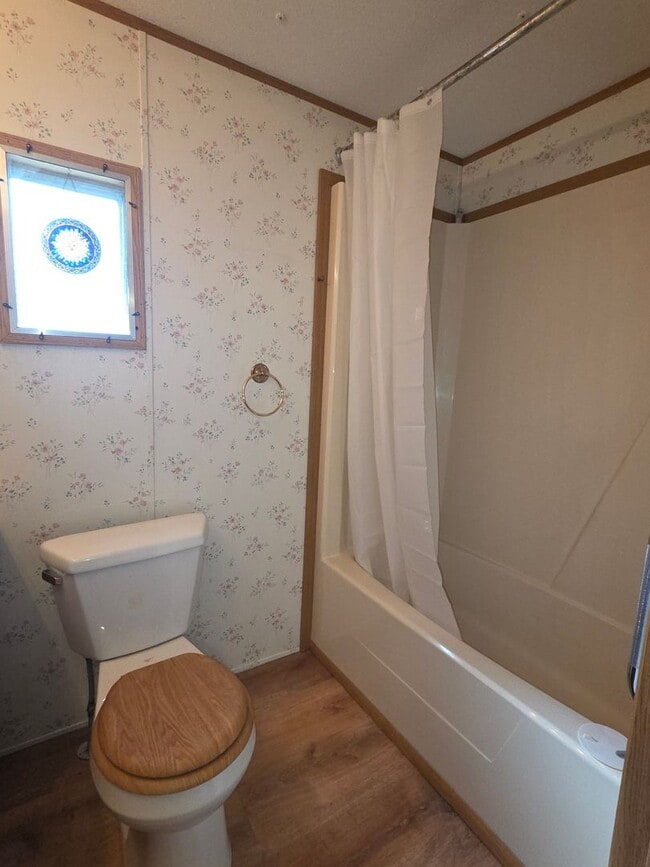 Building Photo - Charming 2 Bedroom Home in Prime Littleton Location