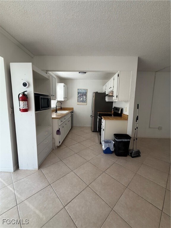 Building Photo - 7035 Cedarhurst Dr