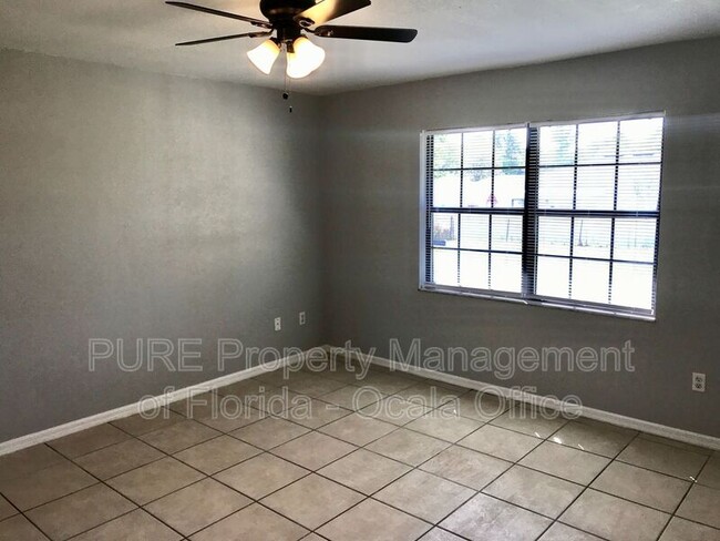 Building Photo - 24 Dogwood Dr Ct