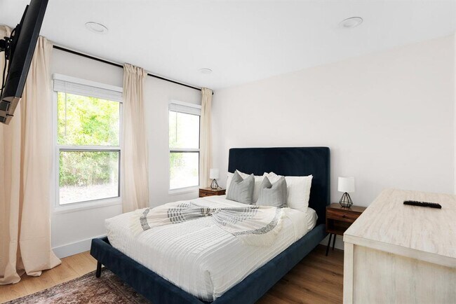 Building Photo - 8814 Laverty Pl