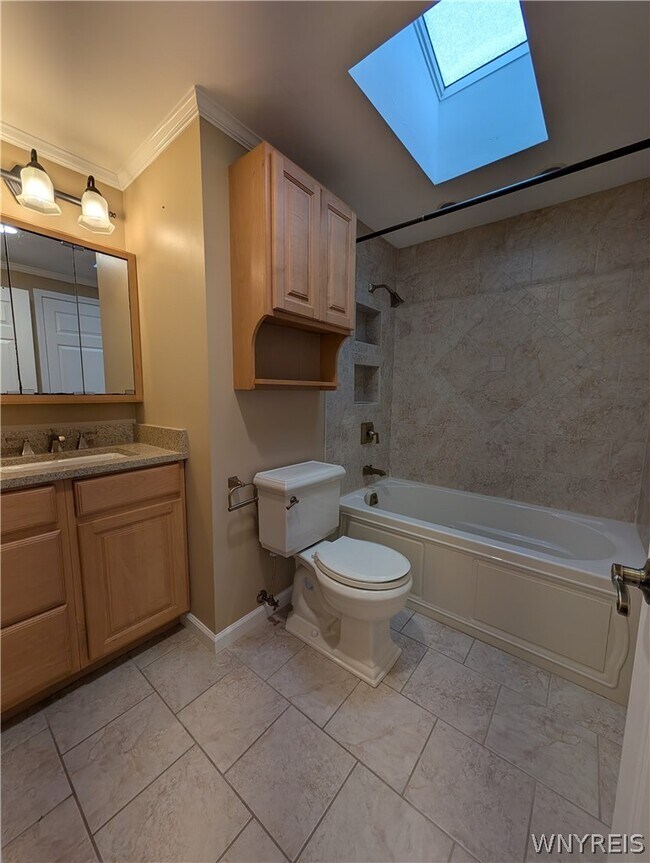 Building Photo - 6181 Old Beattie Rd