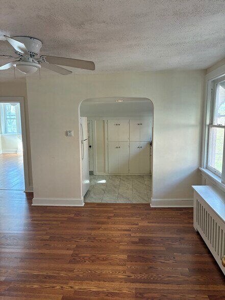 Living Room - 2109 Walnut St
