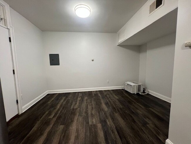 Interior Photo - Amitville Flats