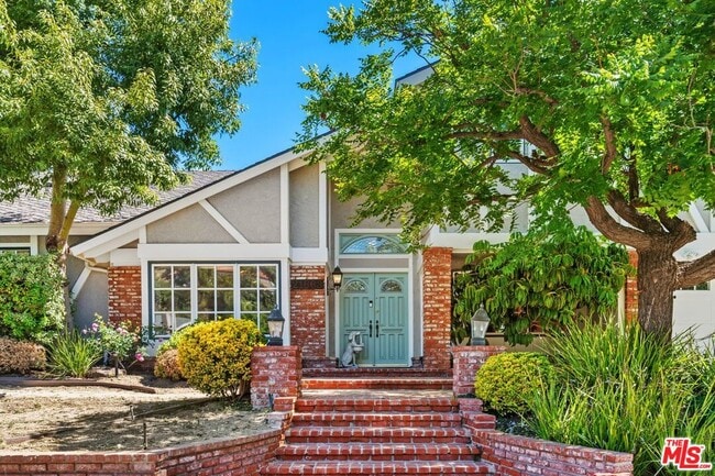 Primary Photo - 21663 Ulmus Dr