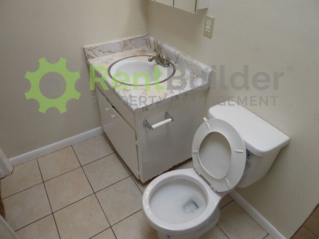 Building Photo - SCHEDULE YOUR SHOWING TODAY