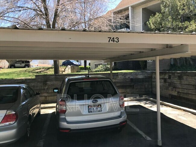 Building Photo - 4633 Quail Vista Ln