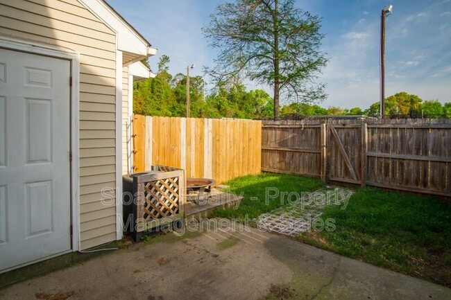 Building Photo - 234-24C Stefan Dr