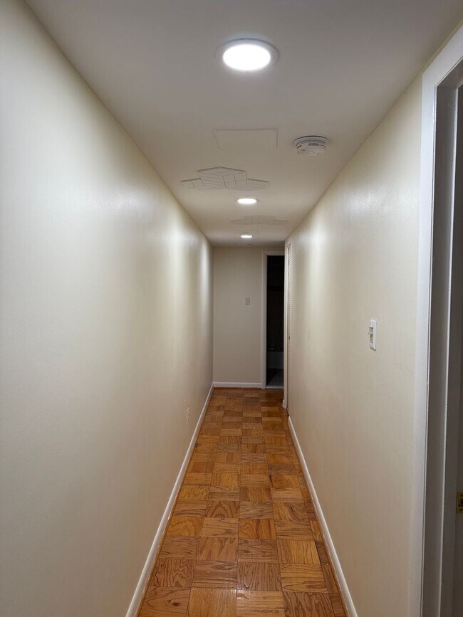 Building Photo - Commuter’s Dream! Large 2BR/2BA Condo Steps from Metro – All Utilities Included!