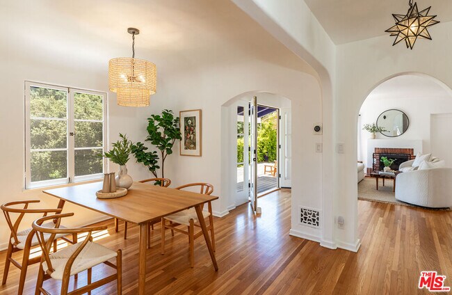 Building Photo - 8754 Arlene Terrace