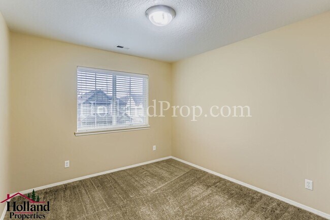 Building Photo - Charming 3-Bedroom Home in Arbor Vineyard