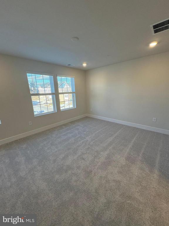 Building Photo - 1759 Water Xing Rd