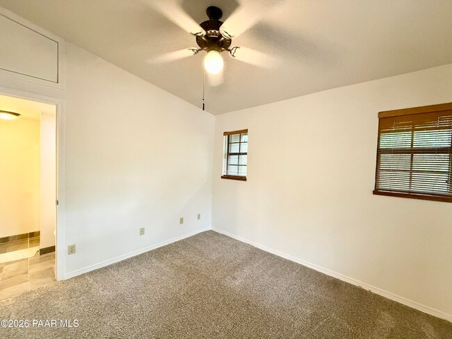 Building Photo - 1595 Sierry Peaks Dr