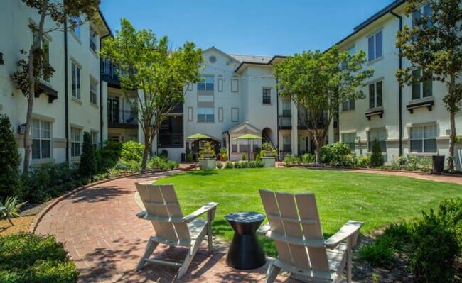 Building Photo - 1 bedroom in Dallas TX 75214