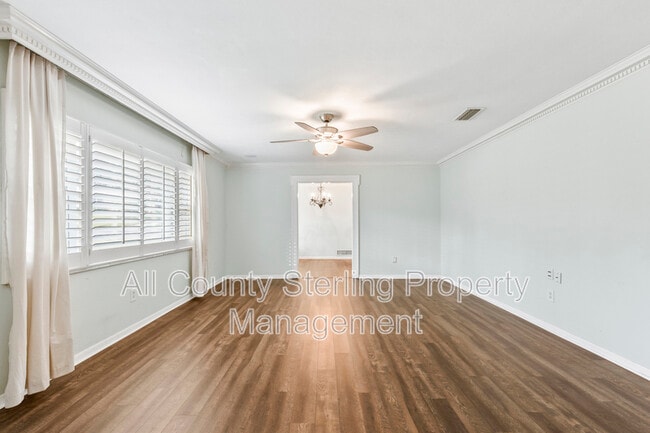 Building Photo - 9230 NW 10th Pl