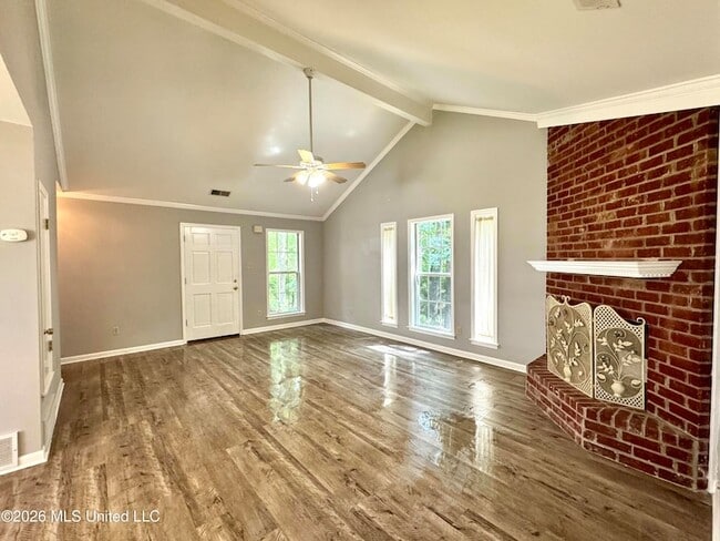 Building Photo - 6895 S Hamilton Cir