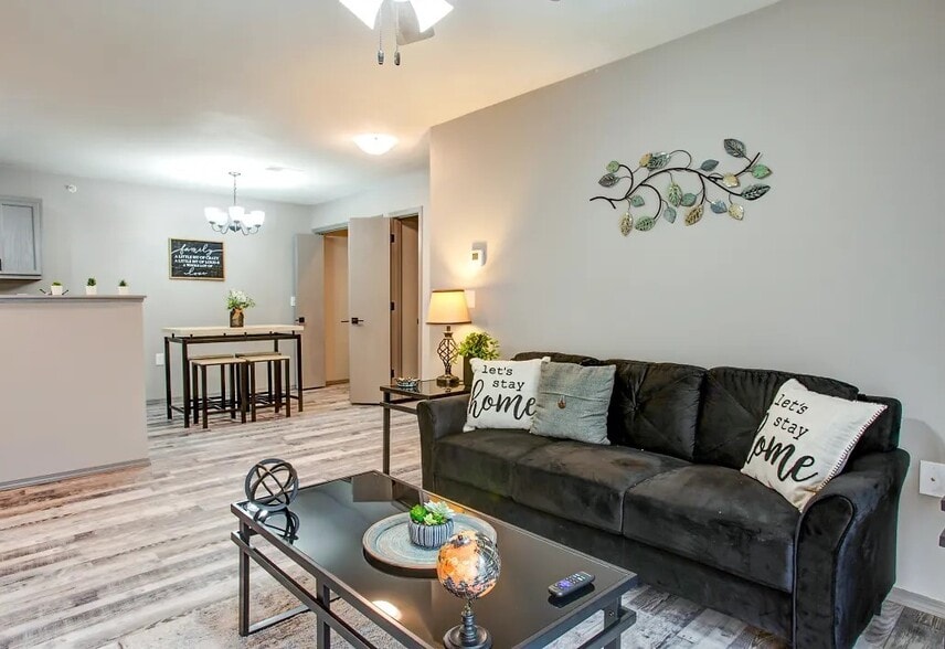 Primary Photo - Southernwood Apartments